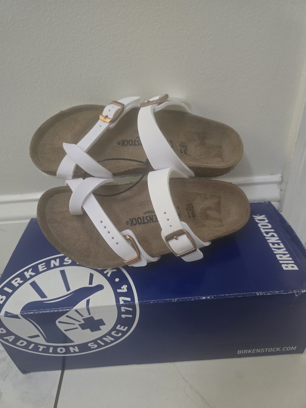 Birkenstock - BRAND NEW